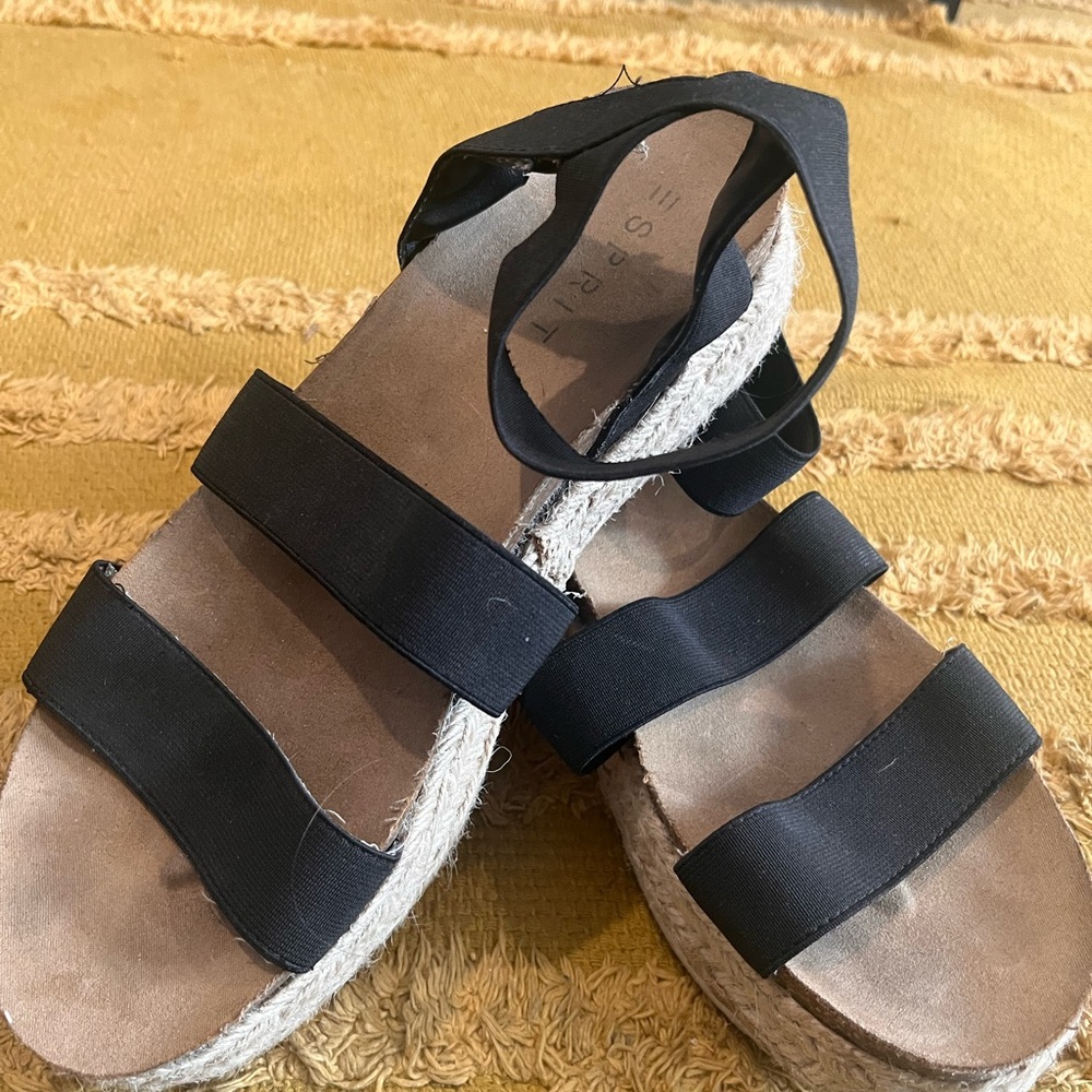 strappy black platform sandals